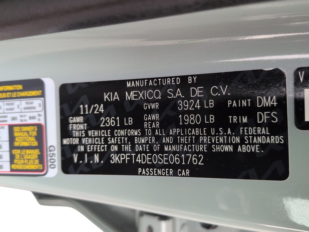 2025 Kia K4 LXS - Photo 31