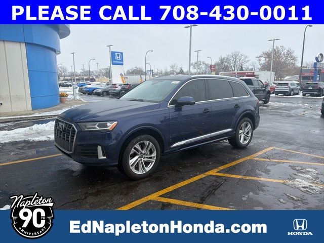 2023 Audi Q7 Premium's photo