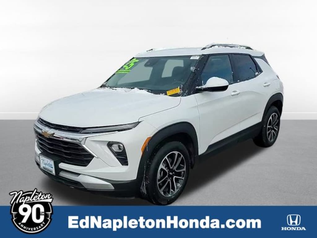 Used 2025 Chevrolet Trailblazer LT Sport Utility