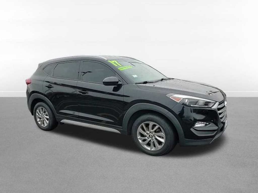 Used 2017 Hyundai Tucson SE Sport Utility