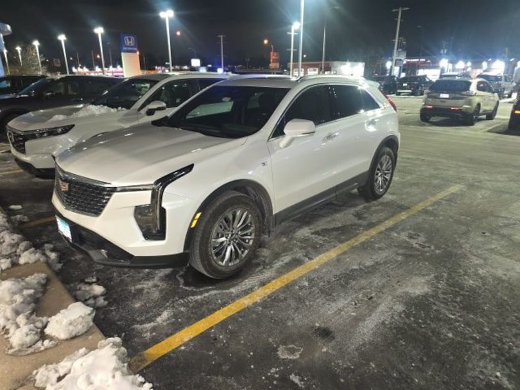 Used 2024 CADILLAC XT4 Premium Luxury Sport Utility