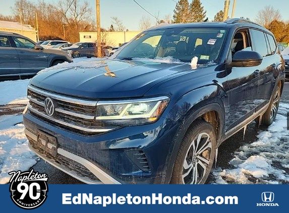 2023 Volkswagen Atlas SEL's photo