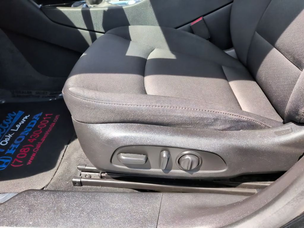 2024 Chevrolet Malibu 1LT - Photo 17