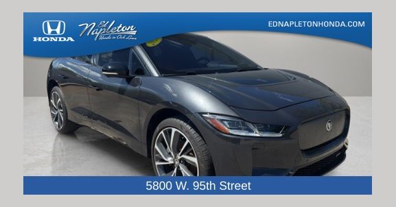 2024 Jaguar I-PACE EV 400 R-Dynamic HSE's photo