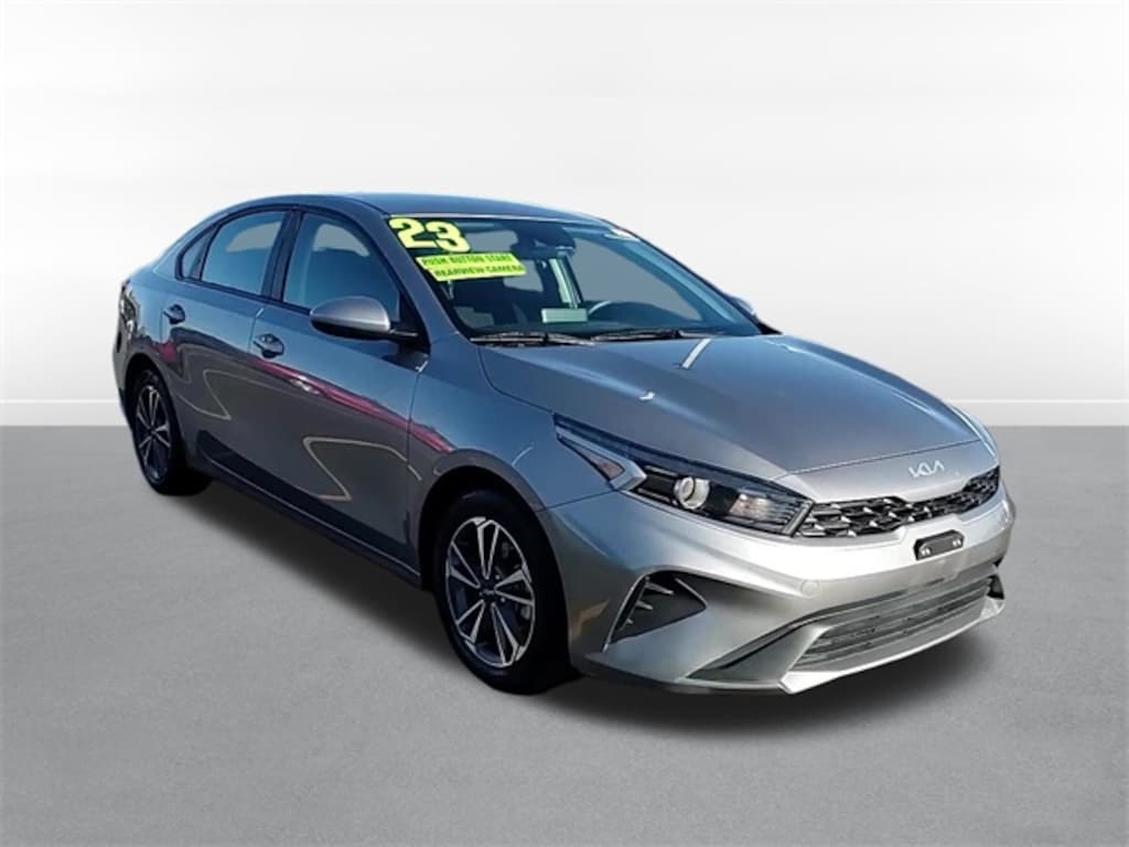 Used 2023 Kia Forte LXS Sedan