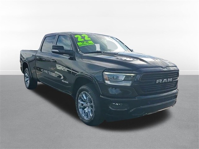 2022 Ram 1500 Laramie photo 3