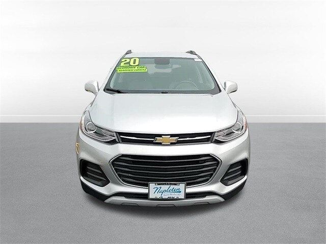 Used 2020 Chevrolet Trax LT with VIN 3GNCJLSB8LL336410 for sale in Oak Lawn, IL