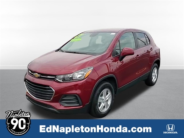 2021 Chevrolet Trax LS's photo