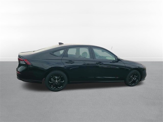 2025 Honda Accord SE photo 3