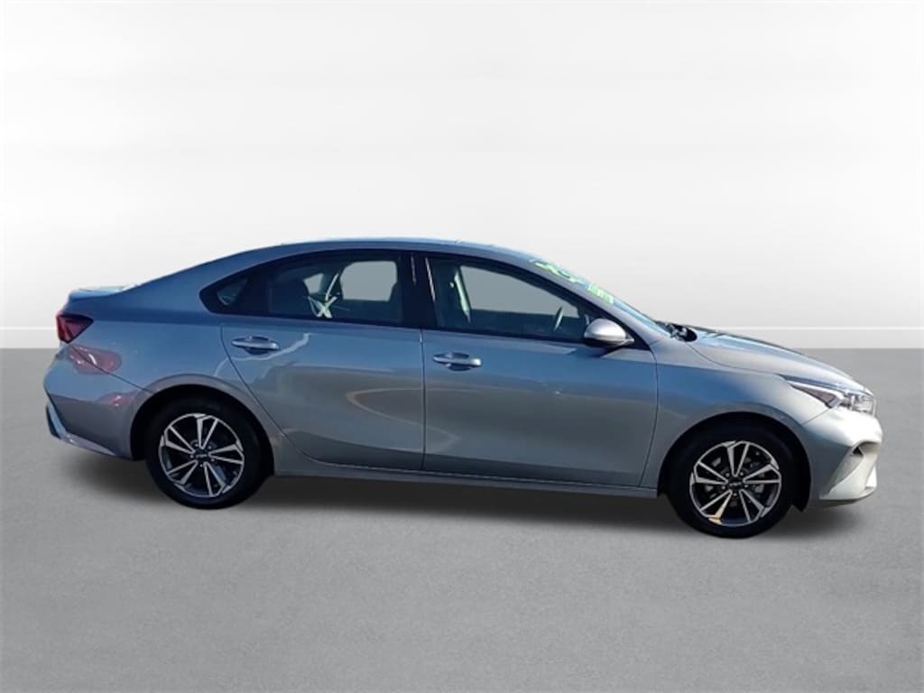 Used 2023 Kia Forte LXS Sedan