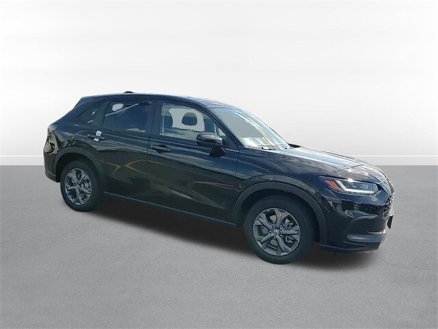 2026 Honda HR-V LX photo 3