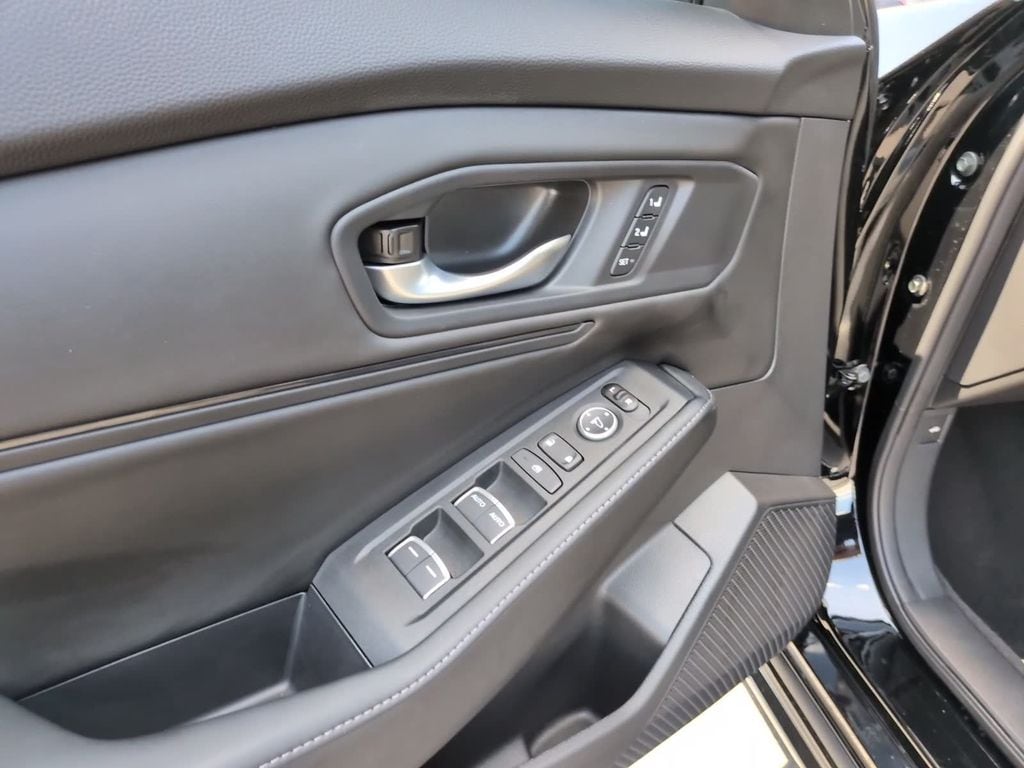 2026 Honda Accord Hybrid Sport-L - Photo 16