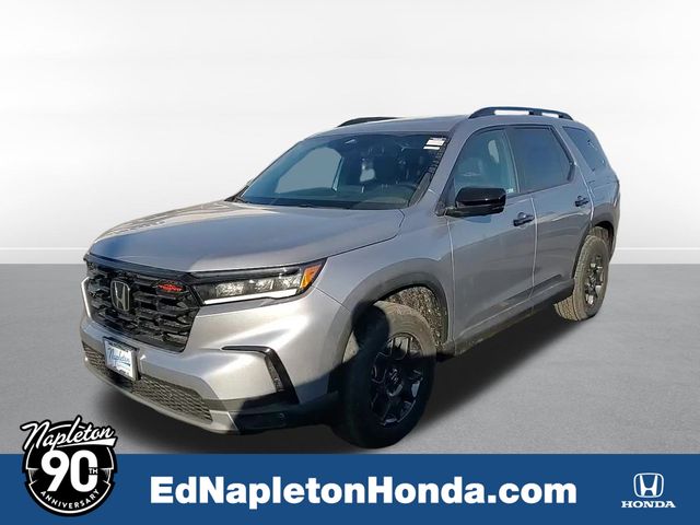 2025 Honda Pilot TrailSport's photo