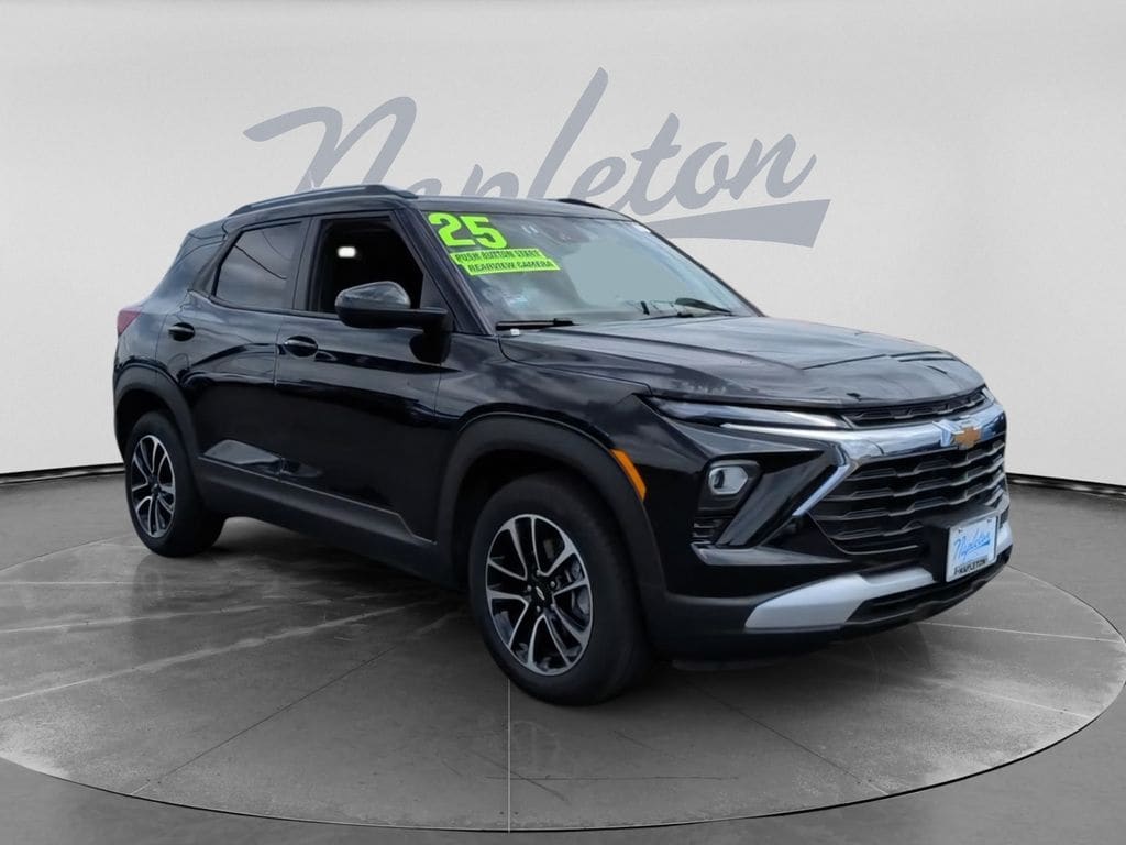 Used 2025 Chevrolet Trailblazer LT Sport Utility