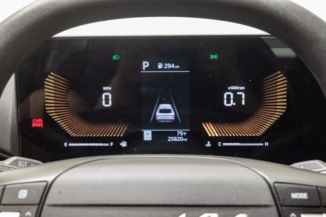 2025 Kia K4 LXS - Photo 13