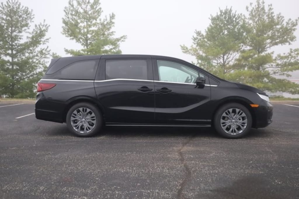 New 2026 Honda Odyssey Touring Van Passenger