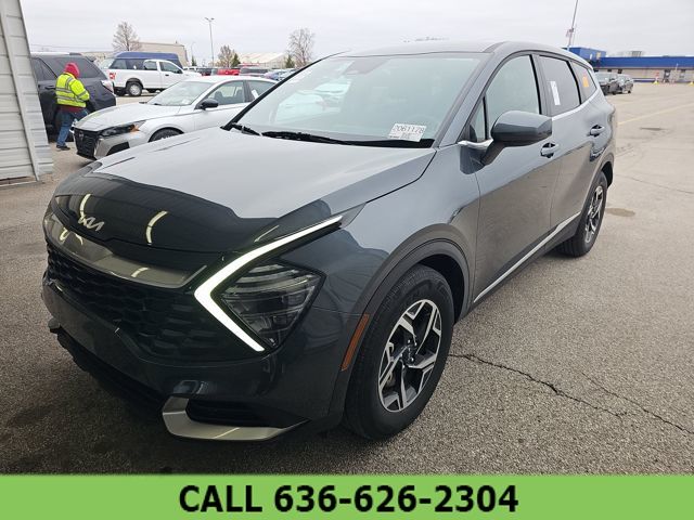 2024 Kia Sportage LX's photo