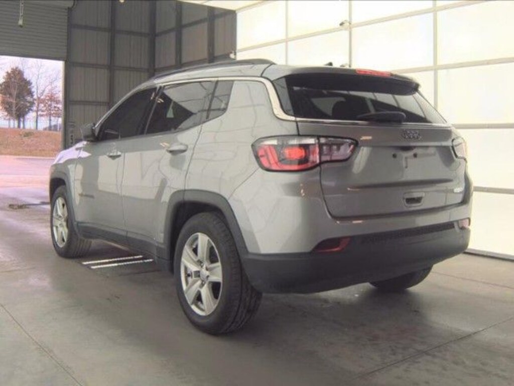 Used 2022 Jeep Compass Latitude SUV