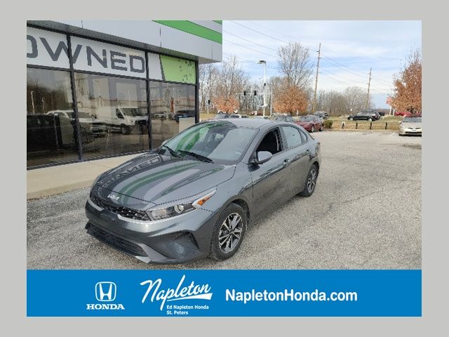 2024 Kia Forte LXS's photo