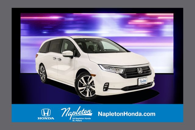 2023 Honda Odyssey Touring's photo