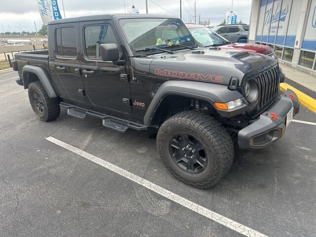 2022 Jeep Gladiator Mojave photo 2