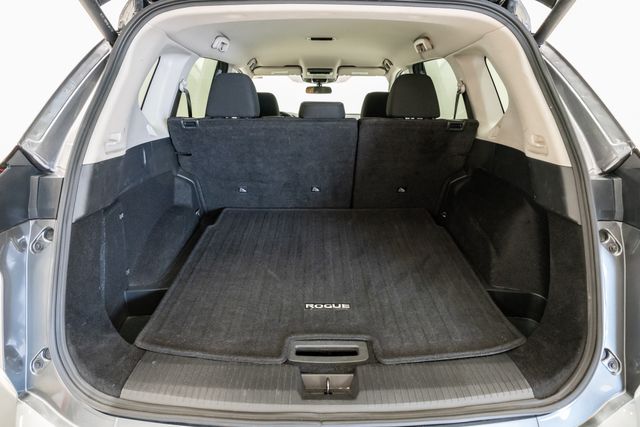 2025 Nissan Rogue SV - Photo 36