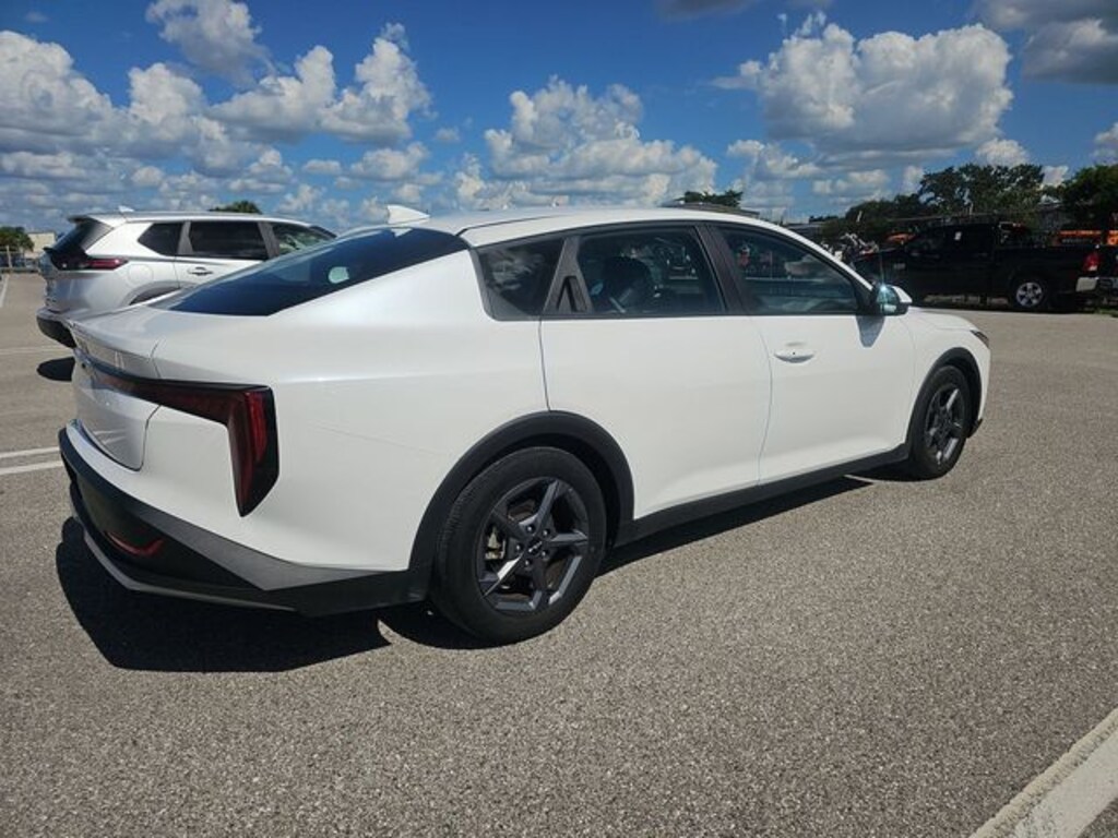 Used 2025 Kia K4 LXS Sedan