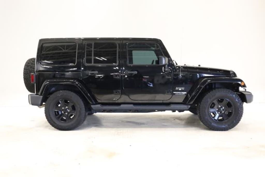Used 2018 Jeep Wrangler JK Unlimited Sahara SUV