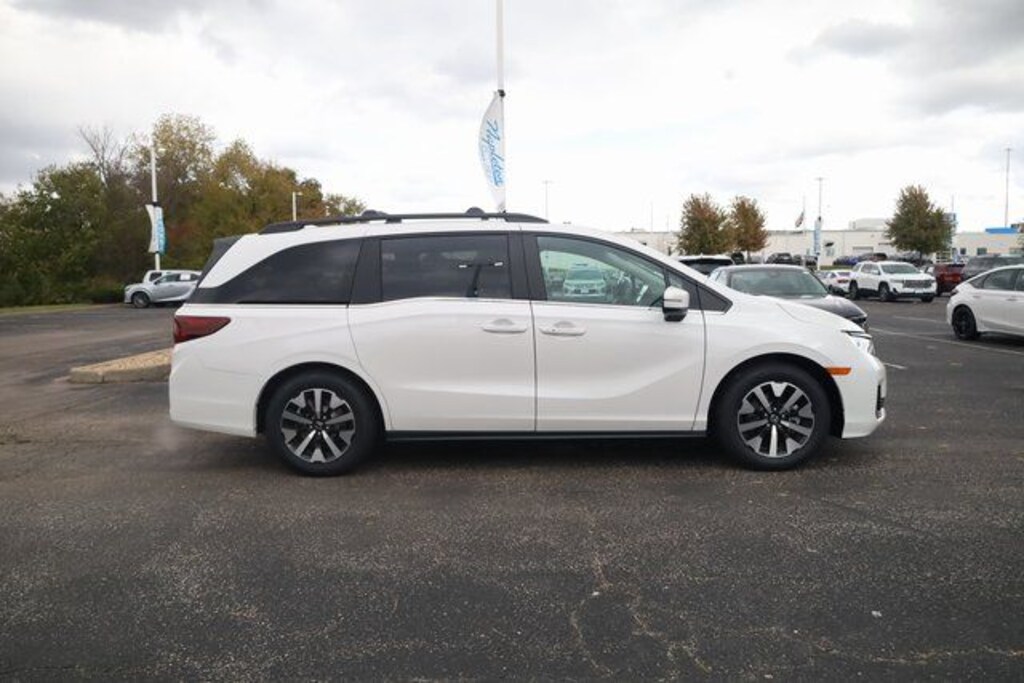 New 2026 Honda Odyssey EX-L Van Passenger