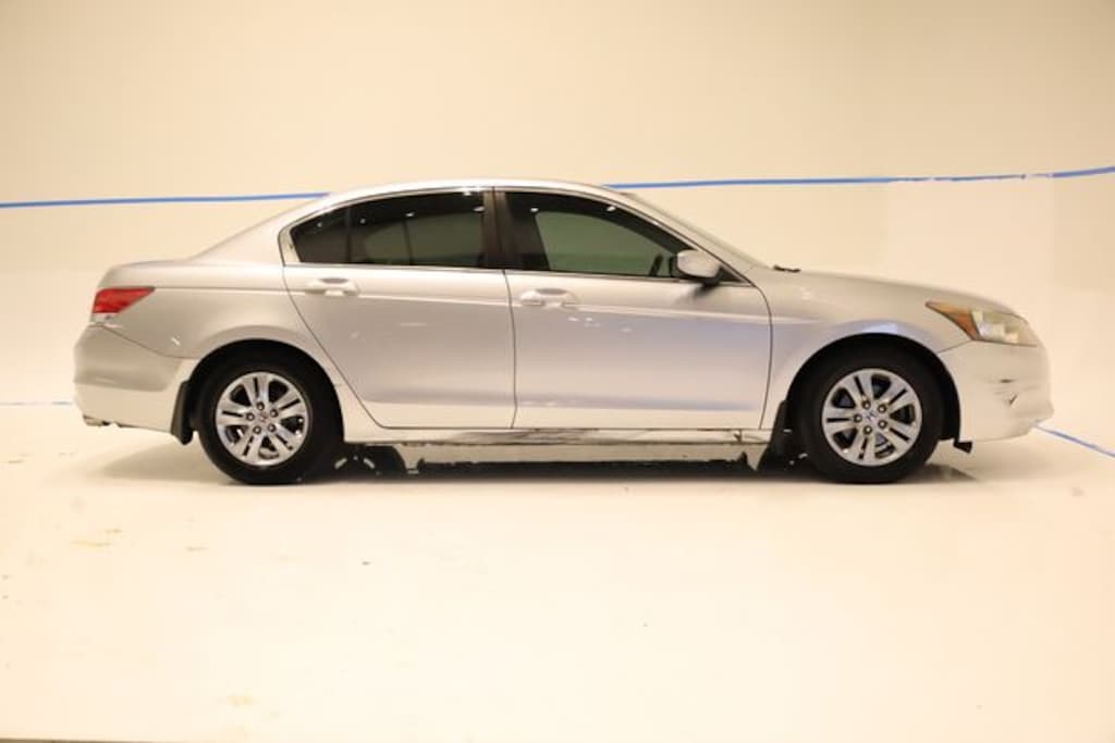 Used 2011 Honda Accord LX-P Sedan