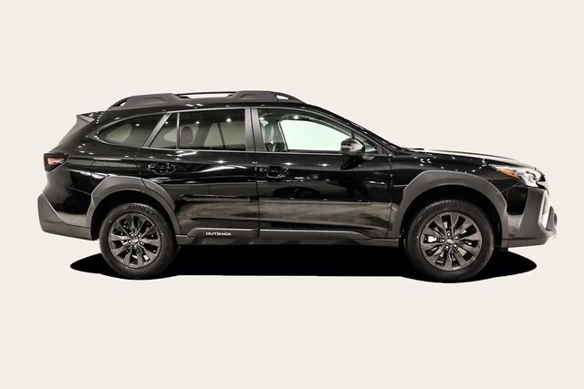 2025 Subaru Outback Onyx Edition photo 3