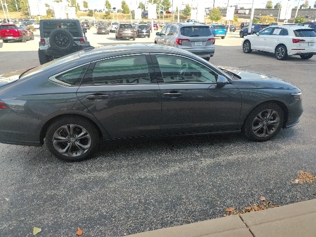 2024 Honda Accord EX photo 6