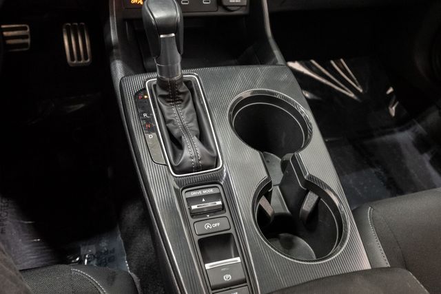 2025 Honda Civic Hatchback Sport - Photo 18