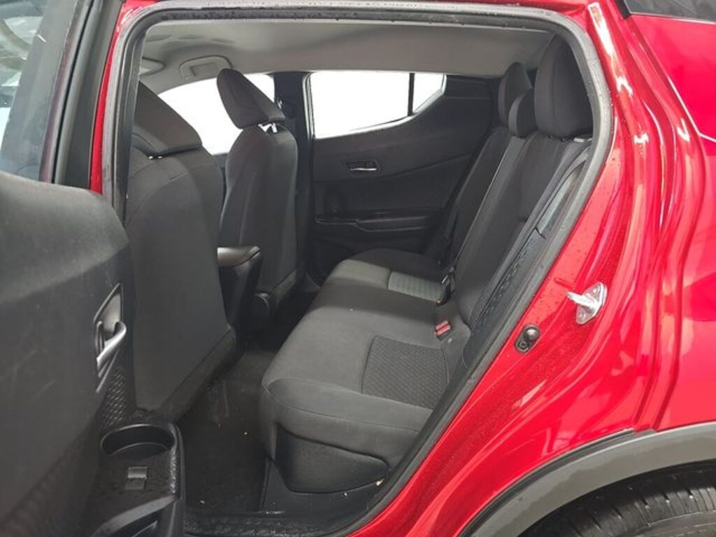 Used 2020 Toyota C-HR LE SUV