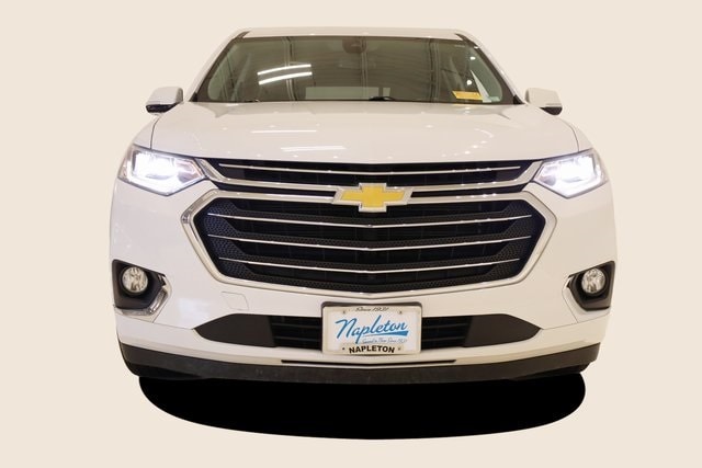 Used 2019 Chevrolet Traverse Premier with VIN 1GNEVKKWXKJ272712 for sale in Saint Peters, MO