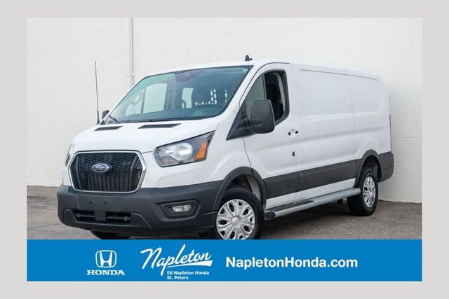 2025 Ford Transit Cargo Van