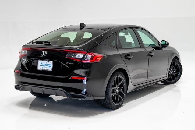 2025 Honda Civic Hatchback Sport - Photo 29