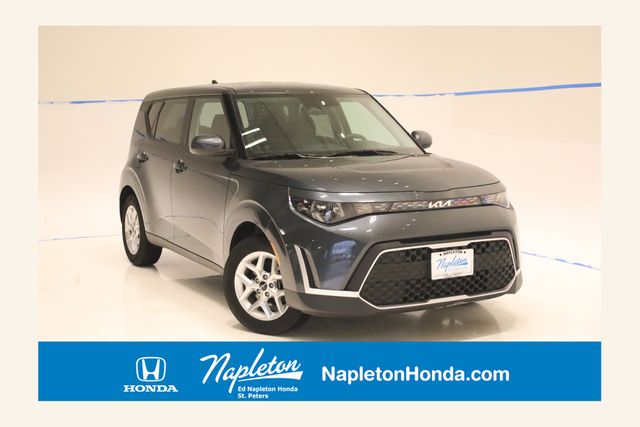 2025 Kia Soul 2.0L LX IVT's photo
