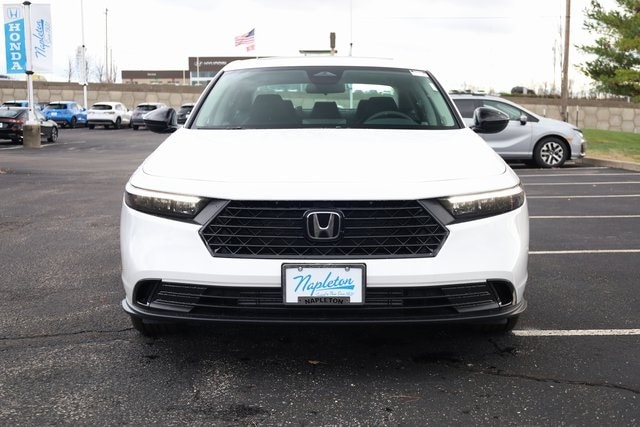 2025 Honda Accord SE photo 3