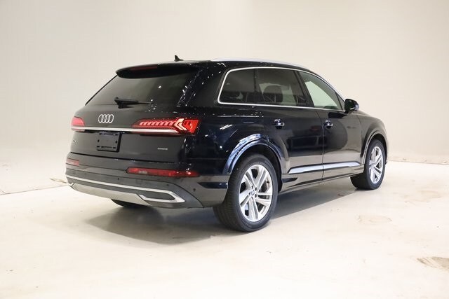 2021 Audi Q7 45 Premium Plus photo 4