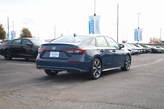 2026 Honda Civic Hybrid Sport Touring photo 3