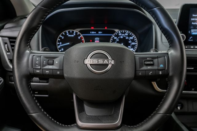 2025 Nissan Rogue SV - Photo 14