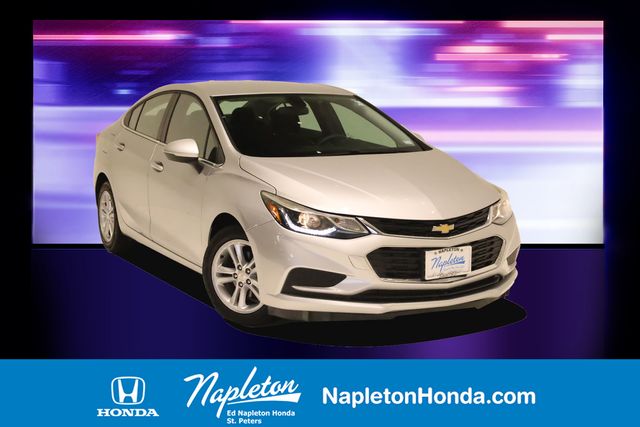 2018 Chevrolet Cruze 1LT Auto's photo