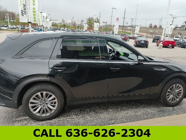 2025 Mazda CX-90 3.3 Turbo Preferred photo 3