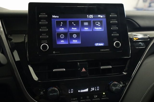 2024 Toyota Camry SE photo 16