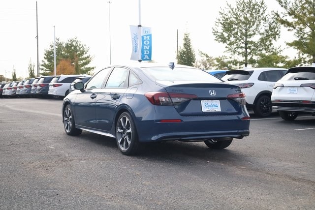 2026 Honda Civic Hybrid Sport Touring photo 4