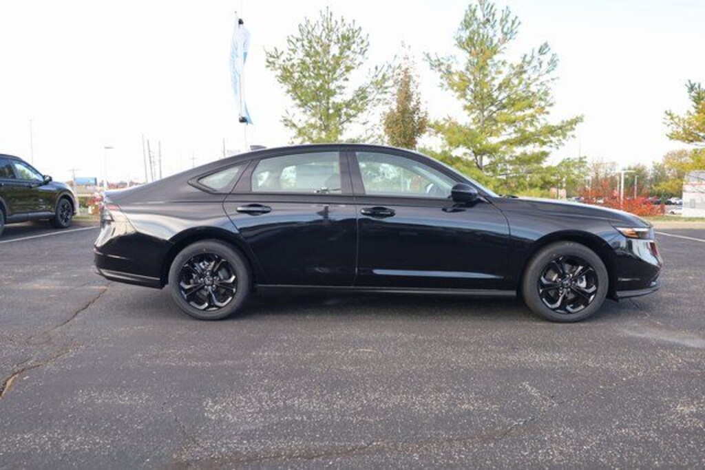 New 2025 Honda Accord SE Sedan