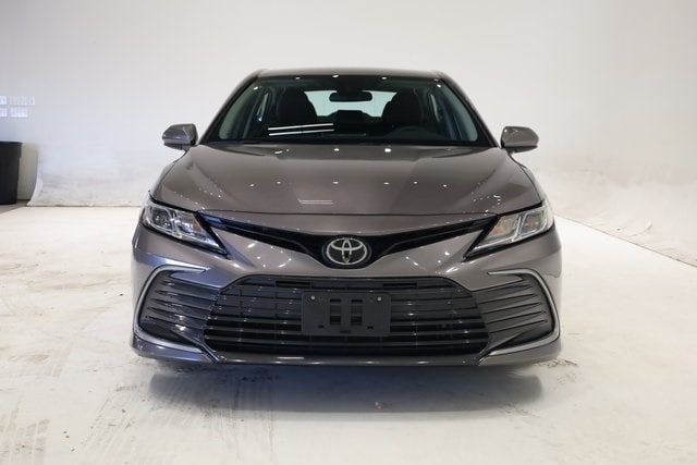 2024 Toyota Camry LE photo 2