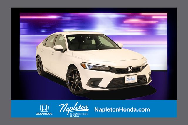 2023 Honda Civic Sport Touring CVT's photo