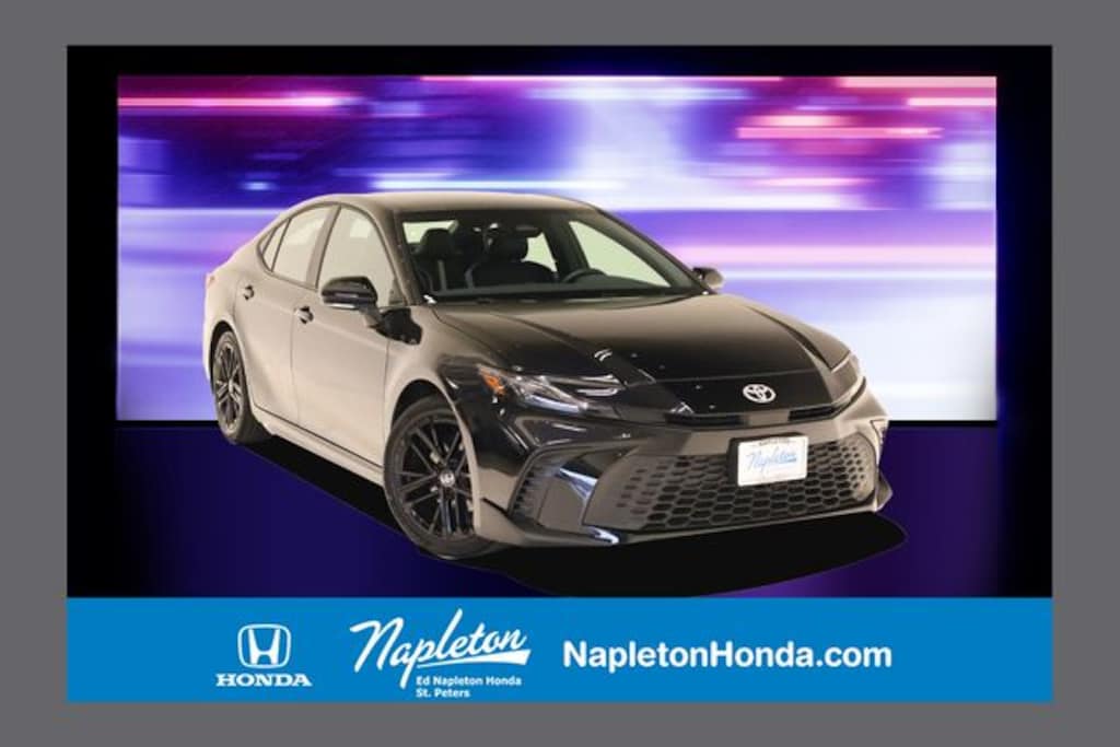 Used 2025 Toyota Camry SE Sedan